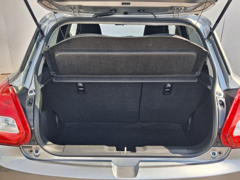 Suzuki Swift Photo at-bfcb3496cd5f45db9c875eef0bfcbb2d.jpg