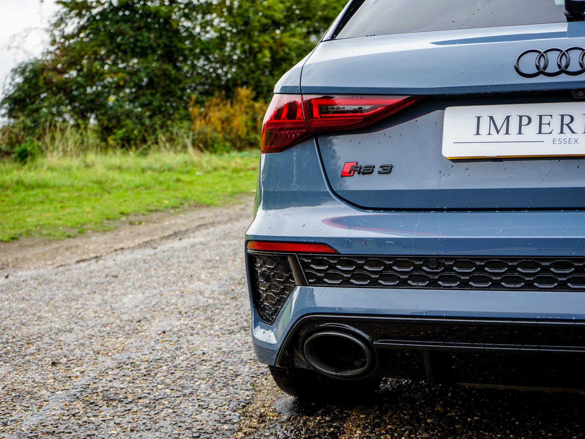Audi RS3 2.5 TFSI Vorsprung Sportback S Tronic quattro Euro 6 (s/s) 5dr — photo 12