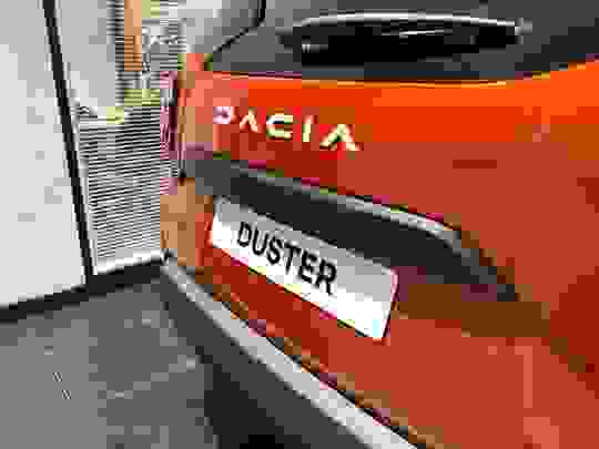 Dacia Duster Photo at-bff00c648b4841f9b7af59c7c65ea42f.jpg