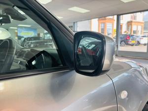 Suzuki Swift Photo 5
