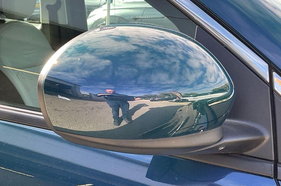 Fiat 500e C Photo at-c003f2a0d1144a1c82e8b190dc025a82.jpg