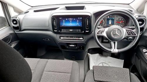Mercedes-Benz Vito Photo at-c039cd1abea14f33bfa19de8e969093c.jpg