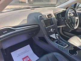 Ford Mondeo Photo 10