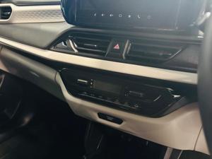 Suzuki Swift Photo 37