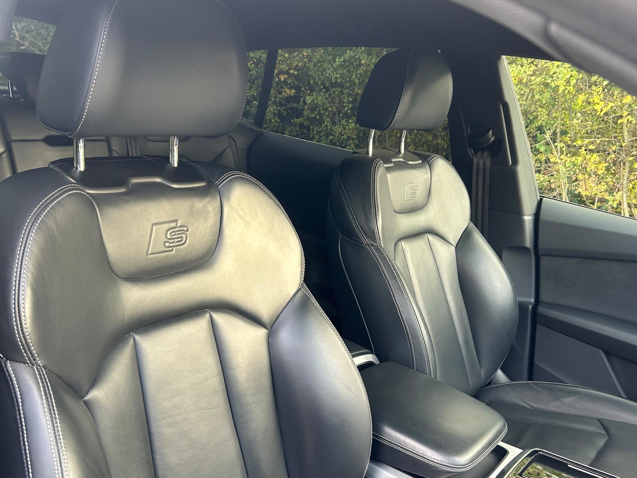 Audi Q8 3.0 TDI V6 50 S line Tiptronic quattro Euro 6 (s/s) 5dr — photo 4