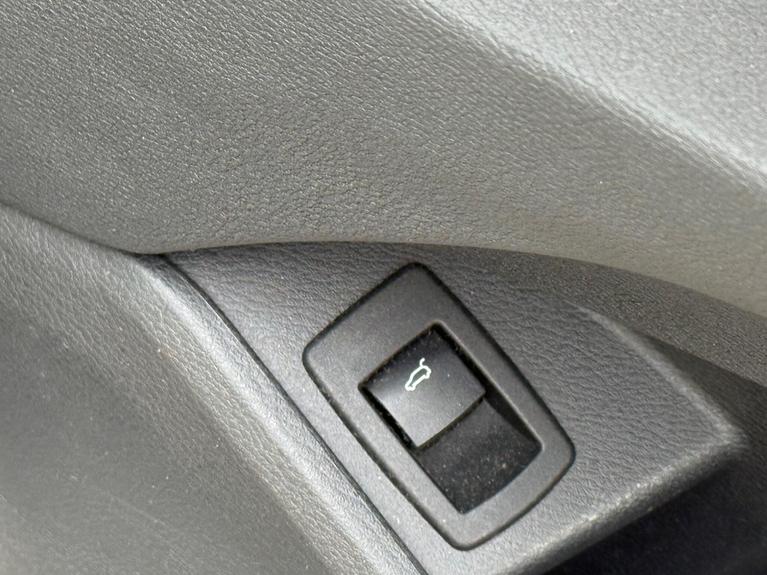 Used BMW X1 LC66OWR 17