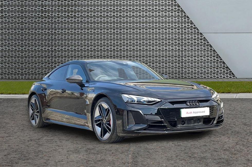 Audi RS e-tron GT Photo at-c0cbe46ccdc04fdbb320251ea7a2a59e.jpg