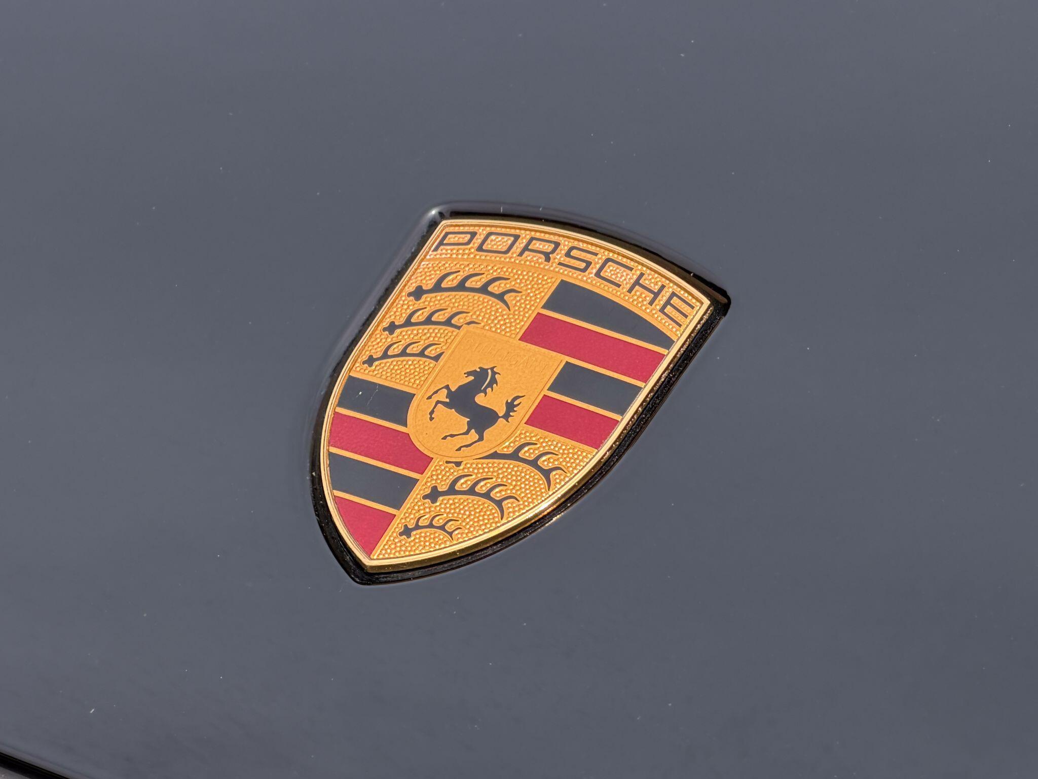 Porsche Cayenne 3.0 V6 E-Hybrid 25.9kWh TiptronicS 4WD Euro 6 (s/s) 5dr — photo 38