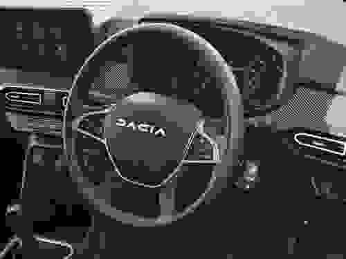 Dacia Sandero Photo at-c12ba5275be64257a70127a0cabc77b5.jpg