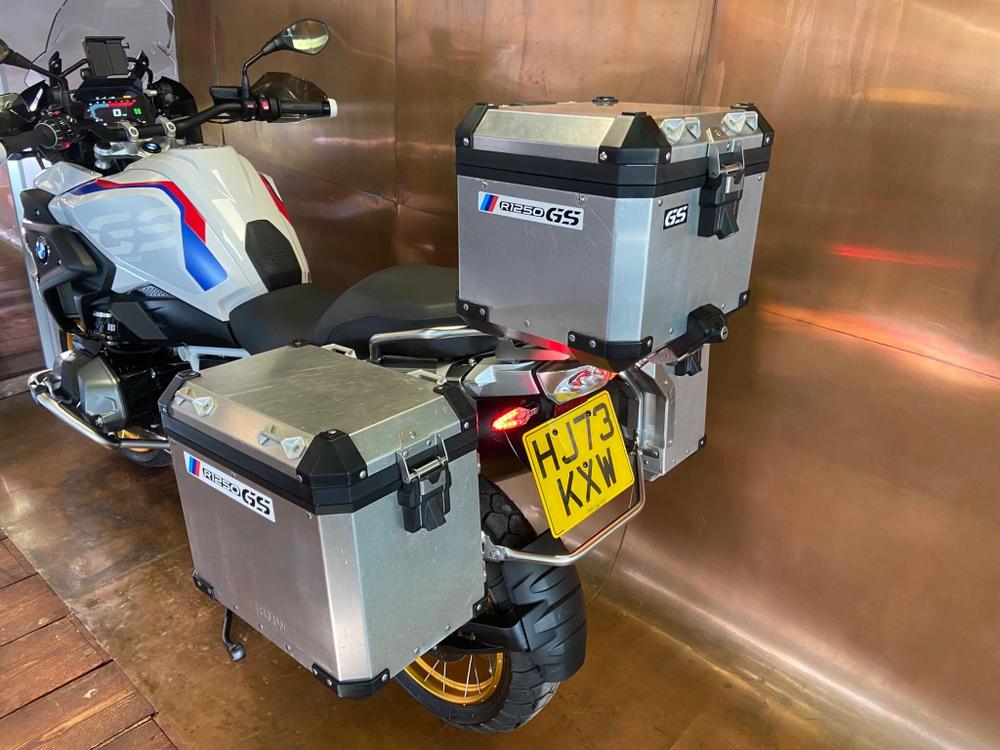 BMW R 1250 GS Photo at-c15c4fe469014f24a88e443482618ef1.jpg