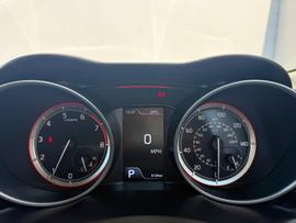 Suzuki Swift Photo 8