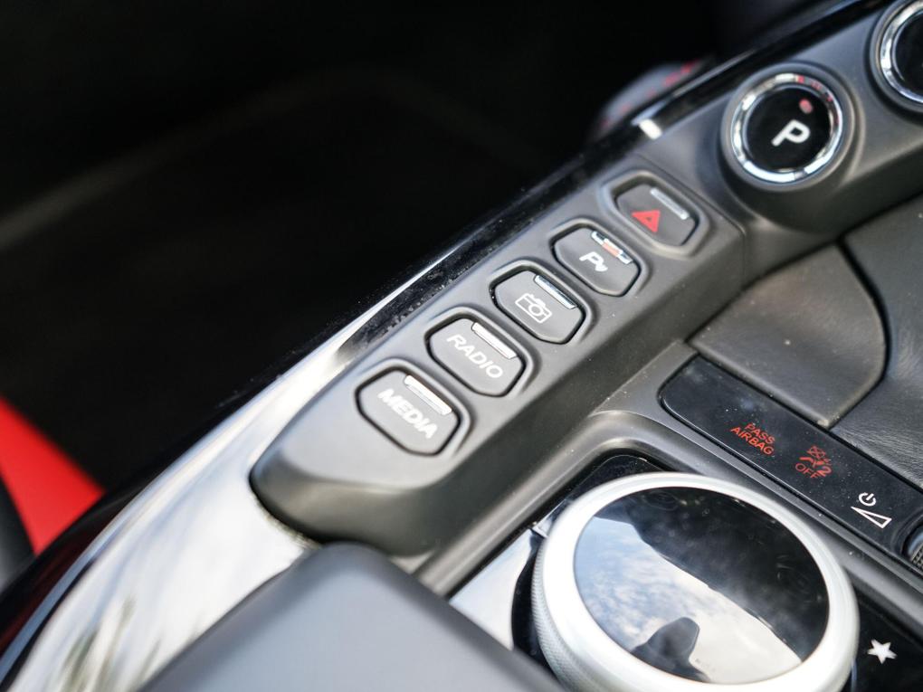 Used Aston Martin Vantage EO68LWK 30