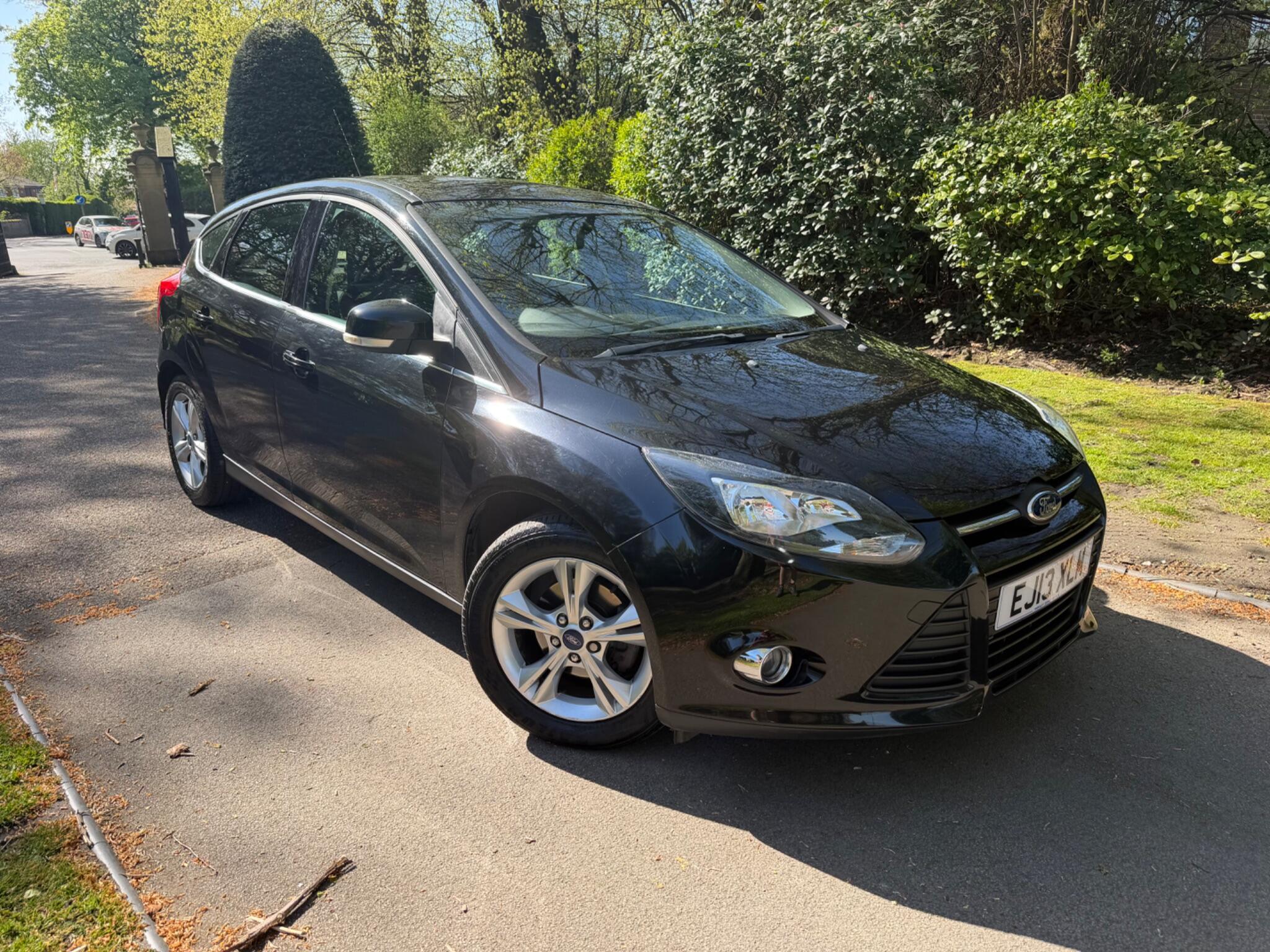 FORD FOCUS 1.0T ECOBOOST ZETEC EURO 5 S S 5DR PETROL 48,000 MILES MANUAL...