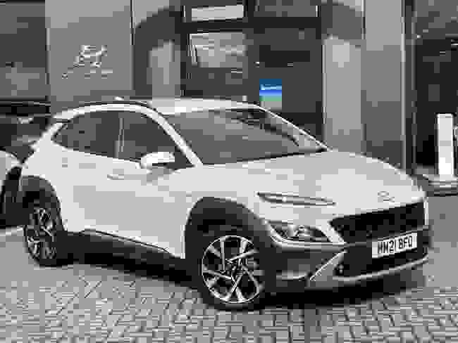 Used 2021 Hyundai KONA 1.0 T-GDi MHEV Premium Euro 6 (s/s) 5dr White at West Riding