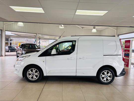 Ford Transit Connect Photo at-c1a9e05675a7475ab45b97a52ac70153.jpg