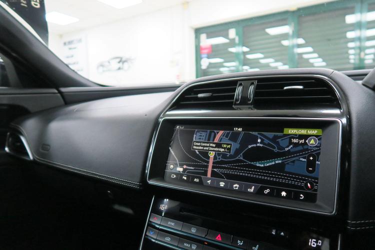 Used Jaguar XE AE18BDY 14