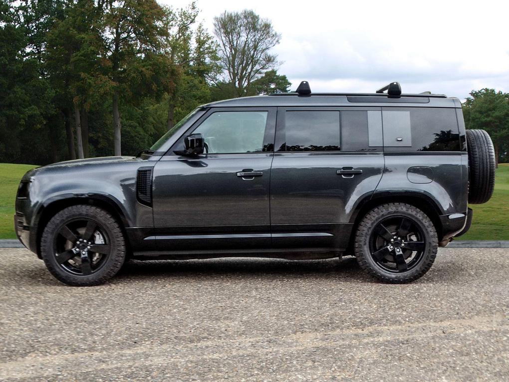 Used Land Rover Defender 110 AD22HPU 2