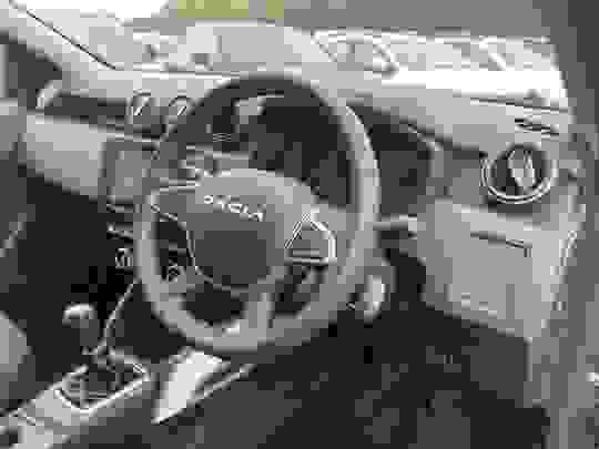 Dacia Duster Photo at-c216cad0262b4a2a9b7dc84b2ec4db2e.jpg
