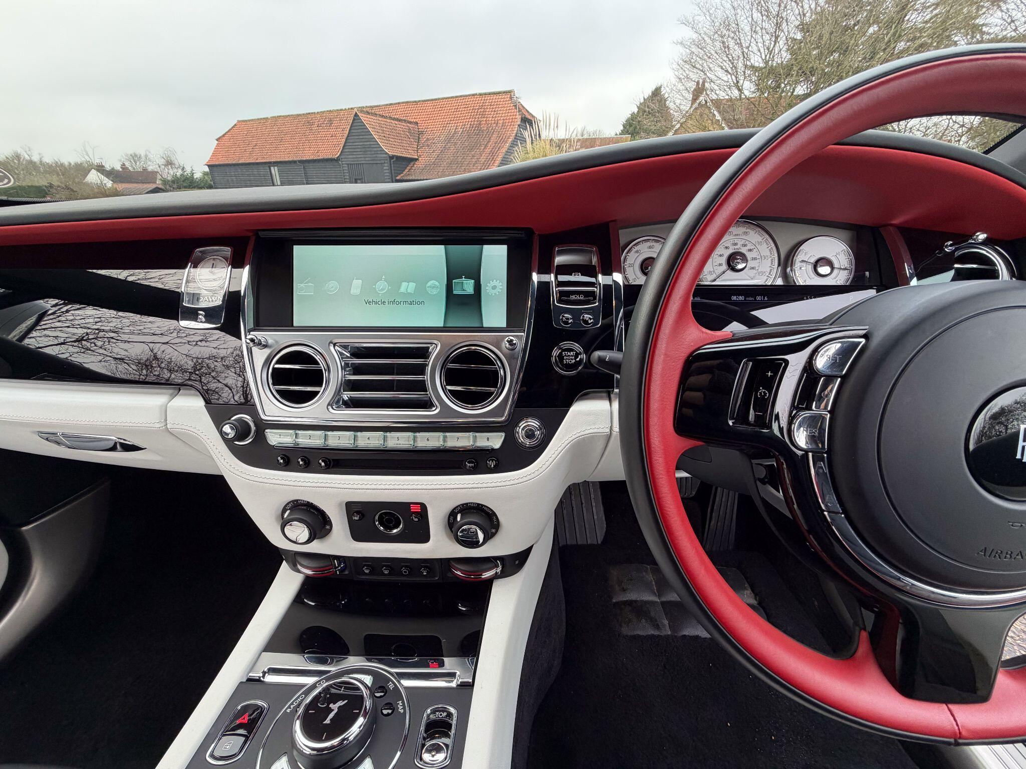 Rolls-Royce Dawn 6.6 V12 Convertible 2dr Petrol Auto Euro 6 (563 bhp) — photo 8
