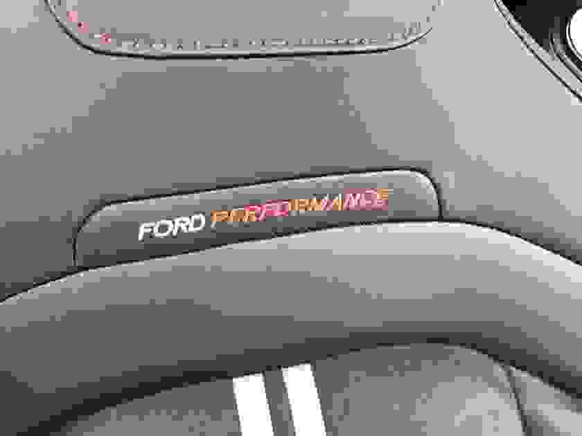 Ford Focus Photo at-c24298eb591f4080b71761523aa2ada2.jpg