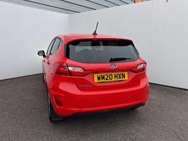 Ford Fiesta Photo 8