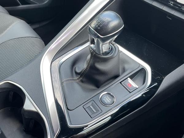 Used Peugeot 3008 LG72KYK 32