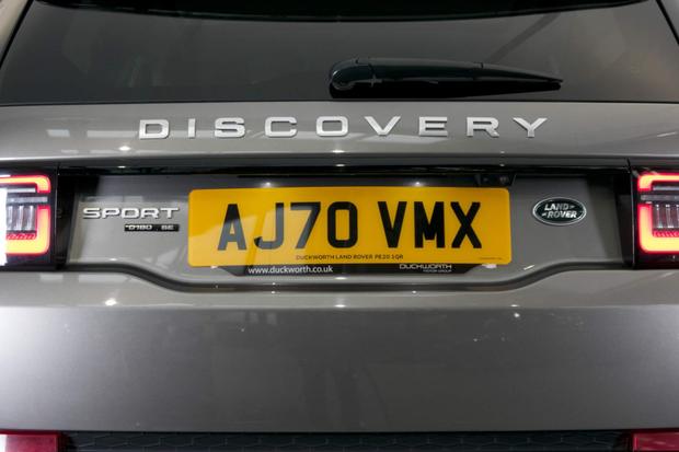 Land Rover DISCOVERY SPORT Photo at-c26ea32fb65e47658b5bf6190d573d29.jpg