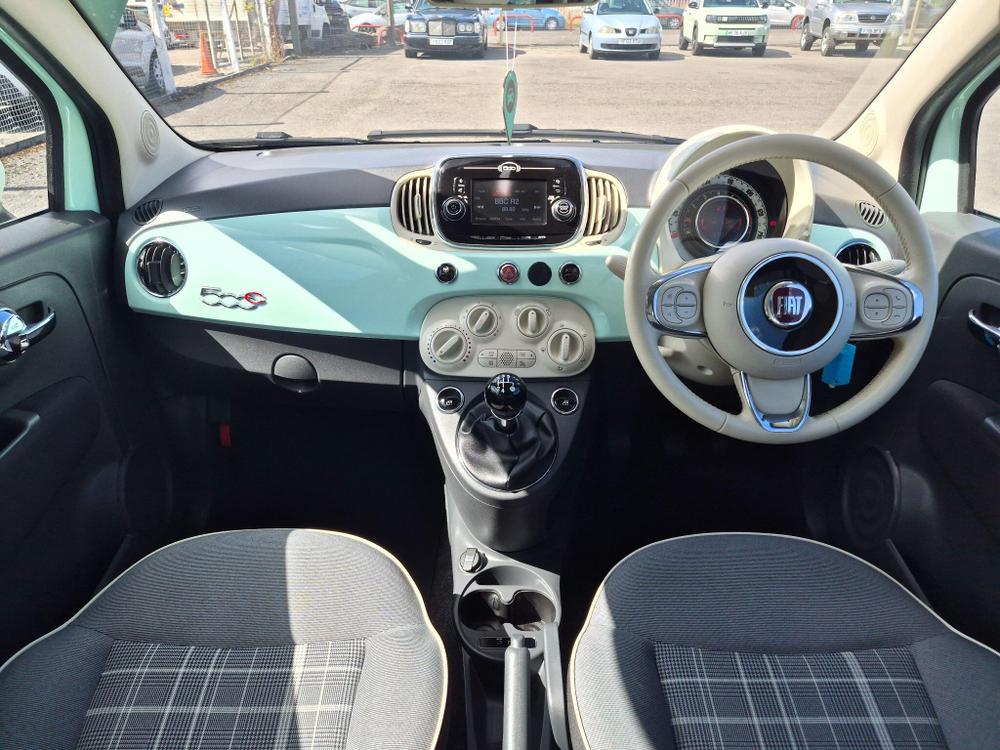 Fiat 500C Photo at-c28bd99b43314c9a9fce511782ce8f6a.jpg