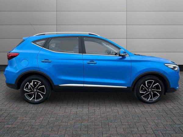 MG MG ZS Photo at-c2954a8424994311b65c41713a22731e.jpg
