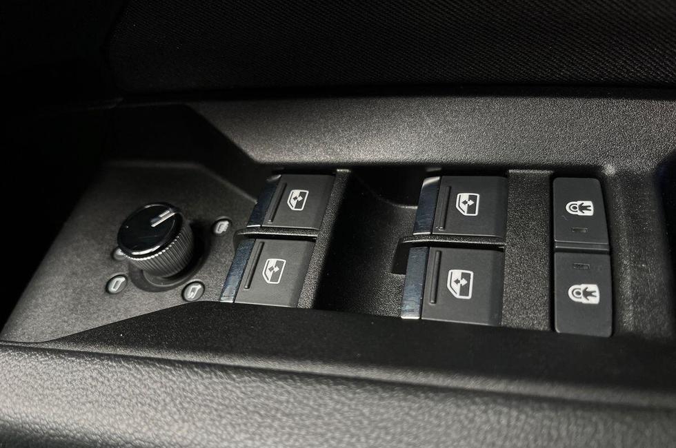 Audi Q4 Photo at-c2da19365c404b39af9f006fe4eeb827.jpg