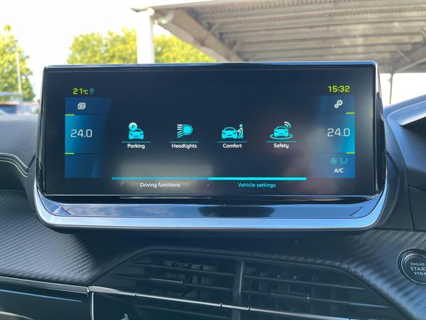 Used Peugeot E-2008 VU23SVN 47