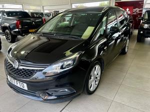 Vauxhall Zafira Tourer Photo 2
