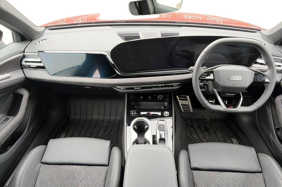 Audi A6 Photo at-c309e3b192104a04a3877d68a7aec3e9.jpg