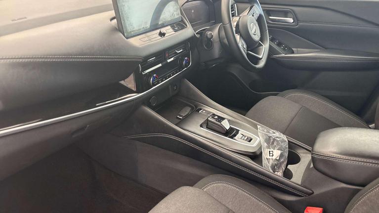 Used Nissan Qashqai DS24AVG 6