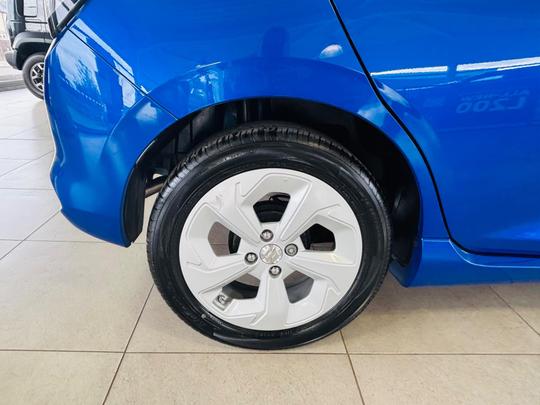 Suzuki Swift Photo at-c32d3fbd8c9447a8a228fa21a802eb23.jpg