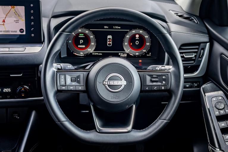 Used Nissan Qashqai BT24EOY 25