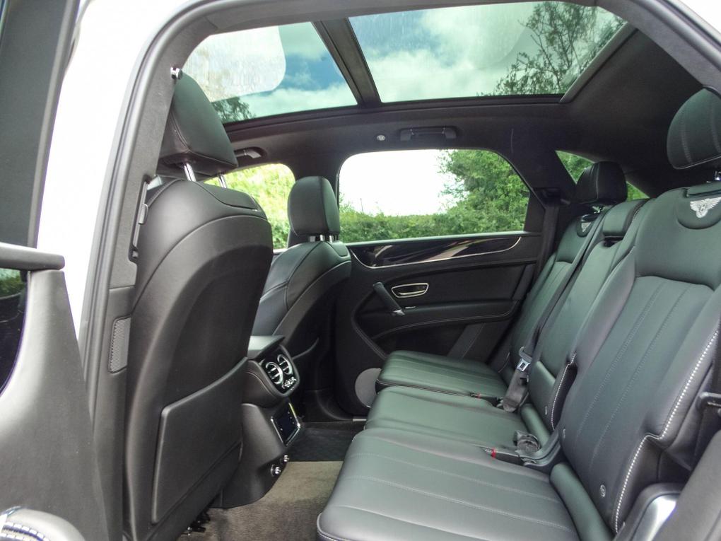 Used Bentley Bentayga LF18RHZ 13