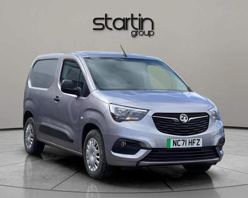 Vauxhall Combo-e 2300 50kWh Sportive Auto L1 H1 5dr at Startin Group