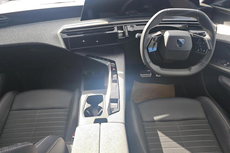 Used Peugeot 3008 NV24KJU 5