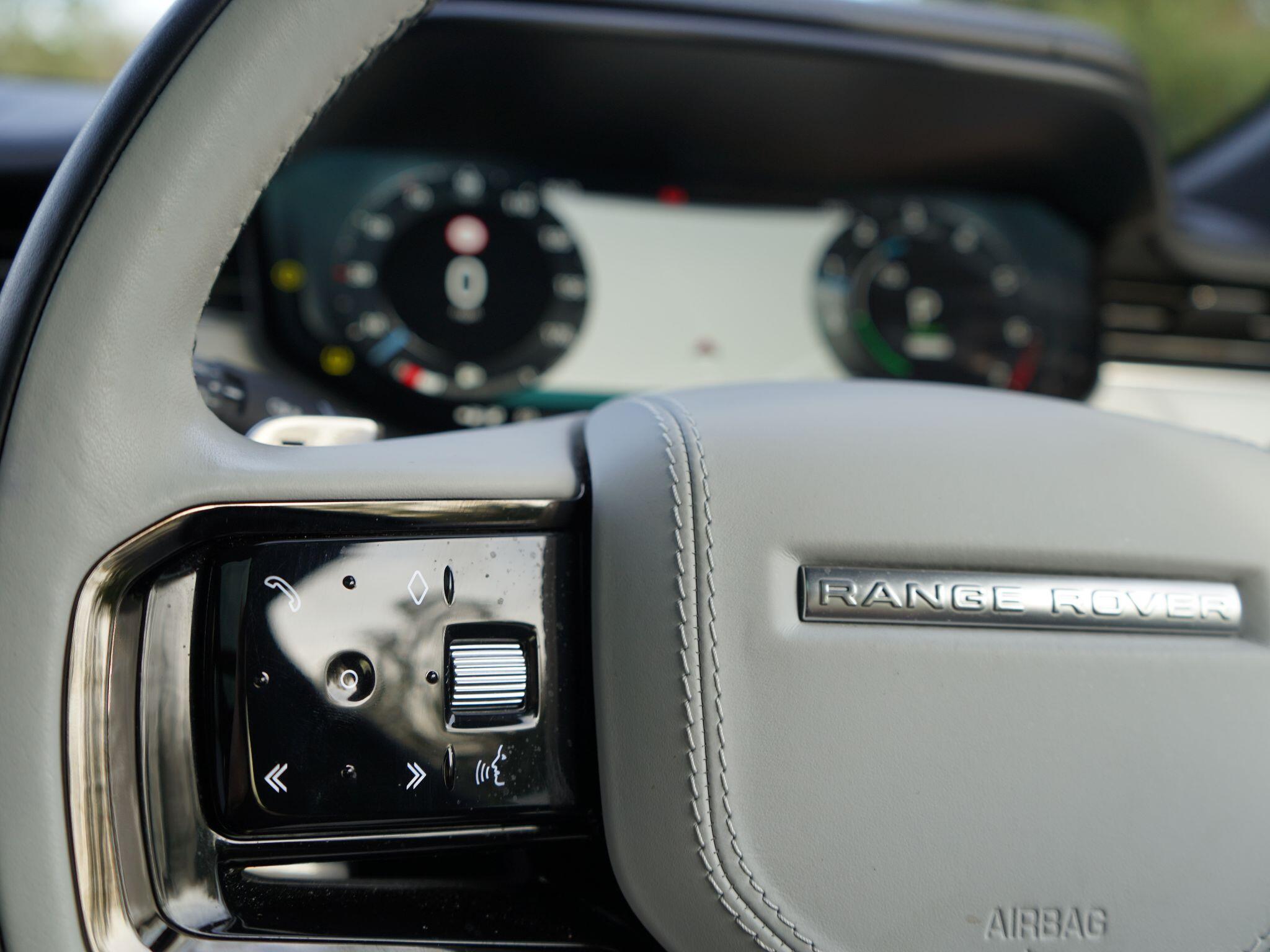 Land Rover Range Rover Sport 3.0 P440e 38.2kWh Autobiography Auto 4WD Euro 6 (s/s) 5dr — photo 44
