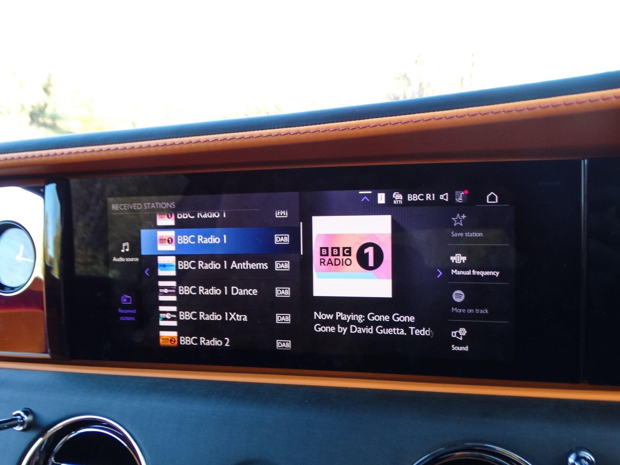 Rolls-Royce Spectre 120kWh Auto 4WD 2dr — photo 33