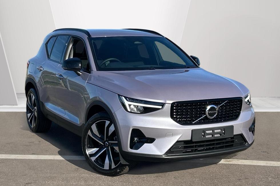 2026 Volvo XC40