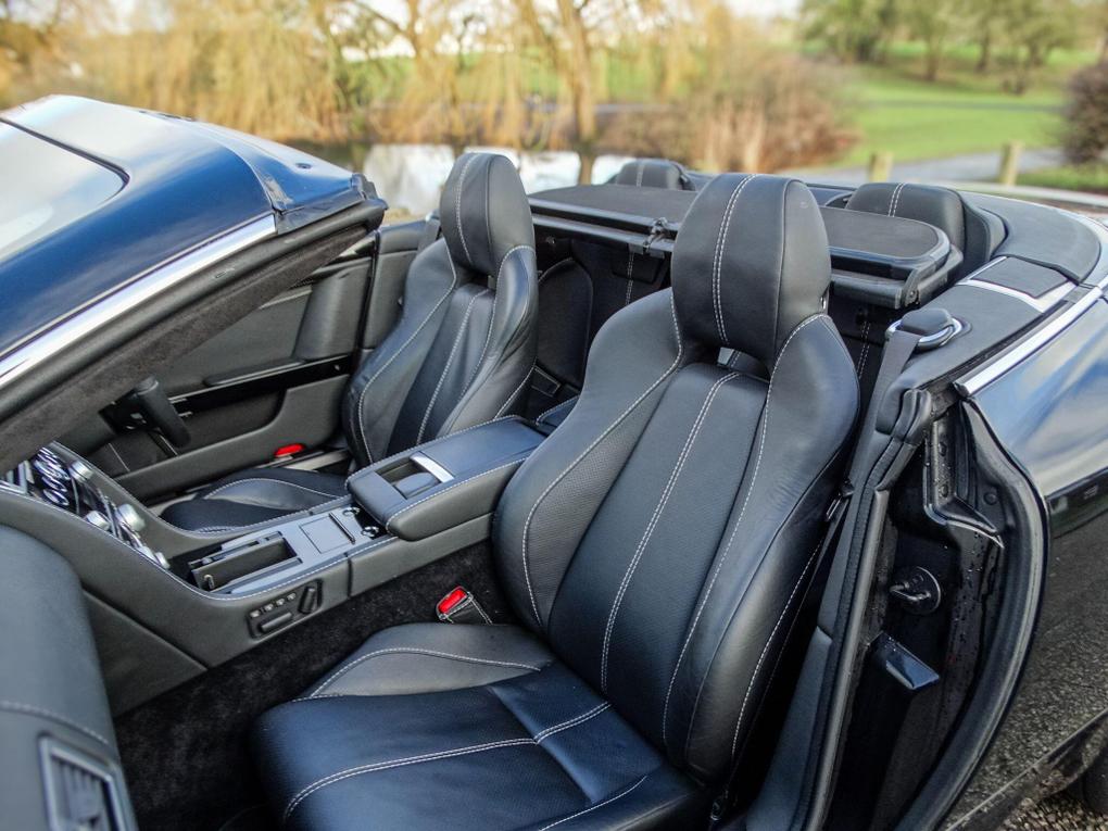 Used Aston Martin DB9 LJ60ETX 13