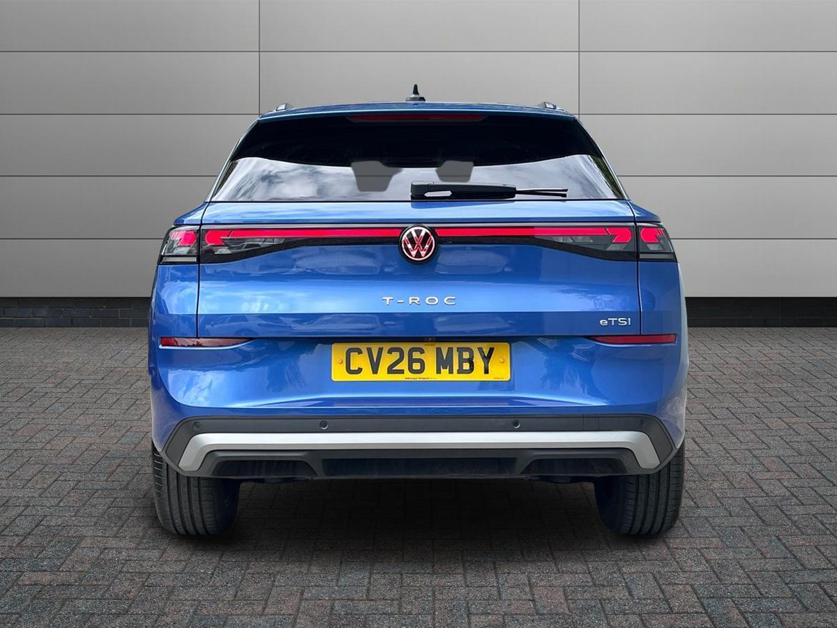 Volkswagen T-Roc Photo at-c3bb11ba76d84bbeb14a069301276fd4.jpg