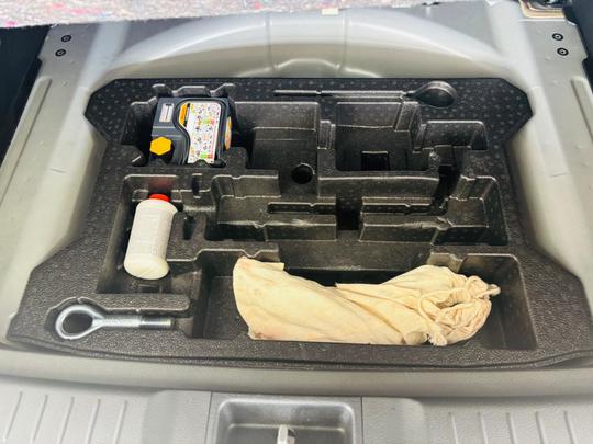 Suzuki Vitara Photo at-c3ce81fc1df440fe8536ecc7e10ced4b.jpg