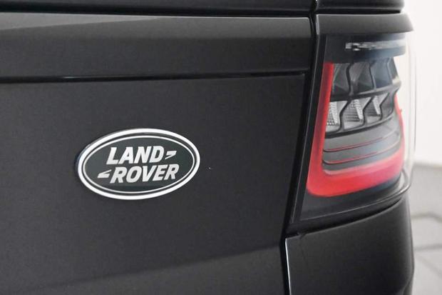 Land Rover RANGE ROVER SPORT Photo at-c3ecf366271d418195f771a7c809ea18.jpg