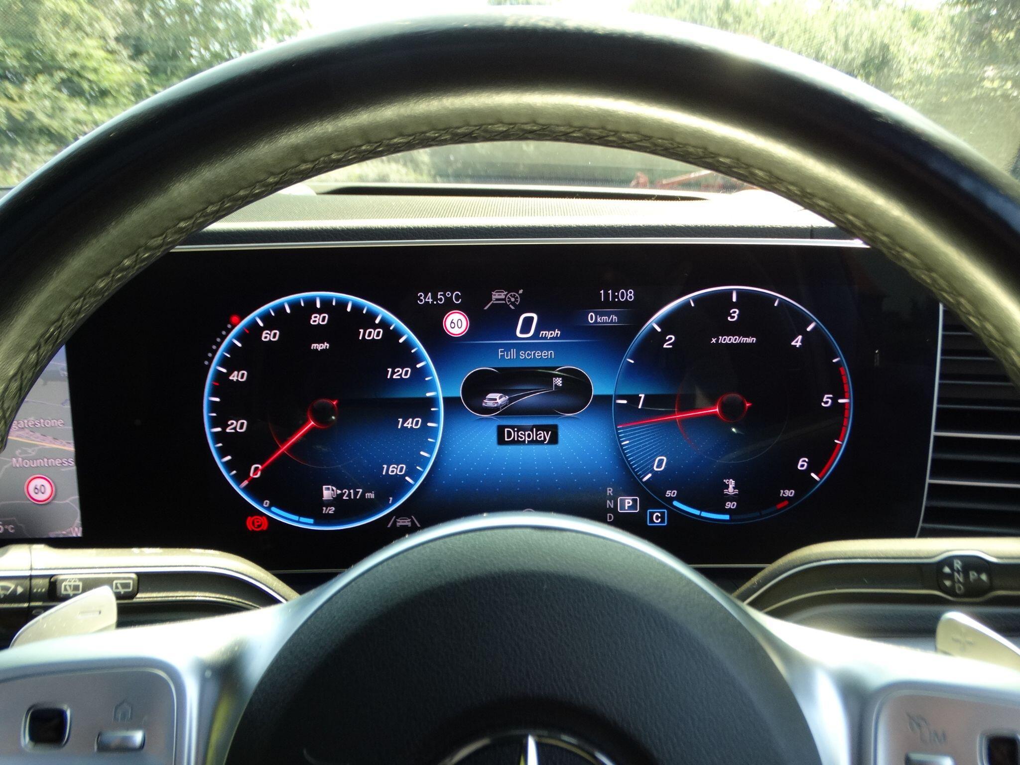 Mercedes-Benz GLS 2.9 GLS400d AMG Line (Premium) G-Tronic 4MATIC Euro 6 (s/s) 5dr — photo 25