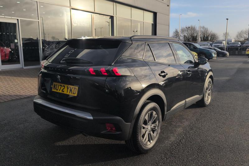 Used Peugeot 2008 NU72YKD 16