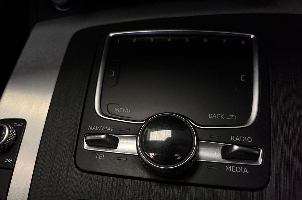 Audi Q5 Photo at-c48570a275e645c8a5b1d31863bd7117.jpg