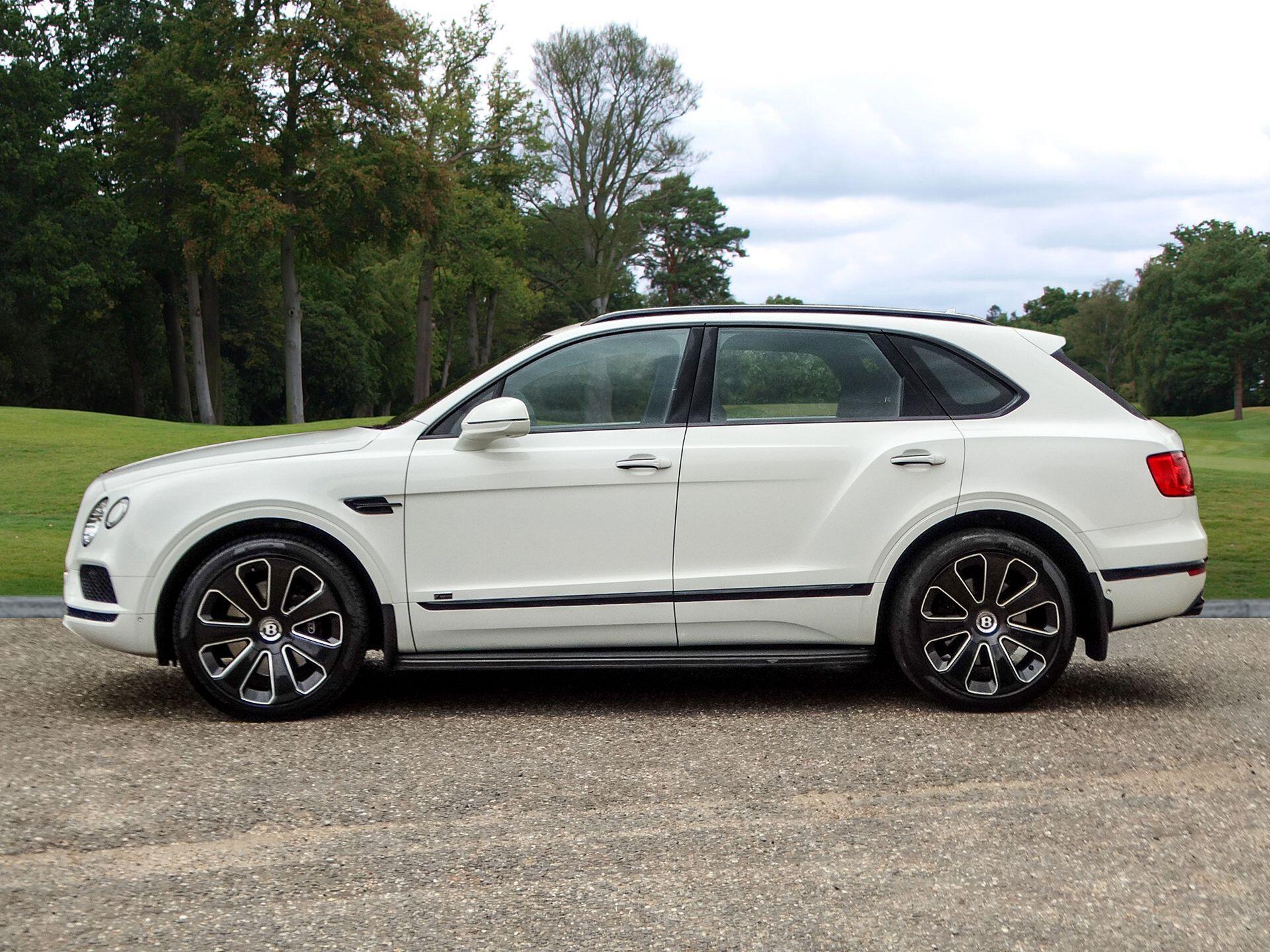 Bentley Bentayga 4.0 V8 Auto 4WD Euro 6 (s/s) 5dr — photo 2